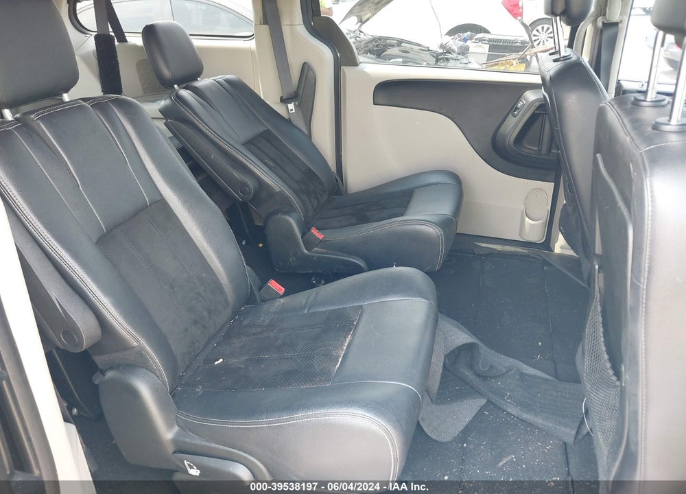2017 DODGE GRAND CARAVAN SXT VIN: 2C4RDGCG6HR561110