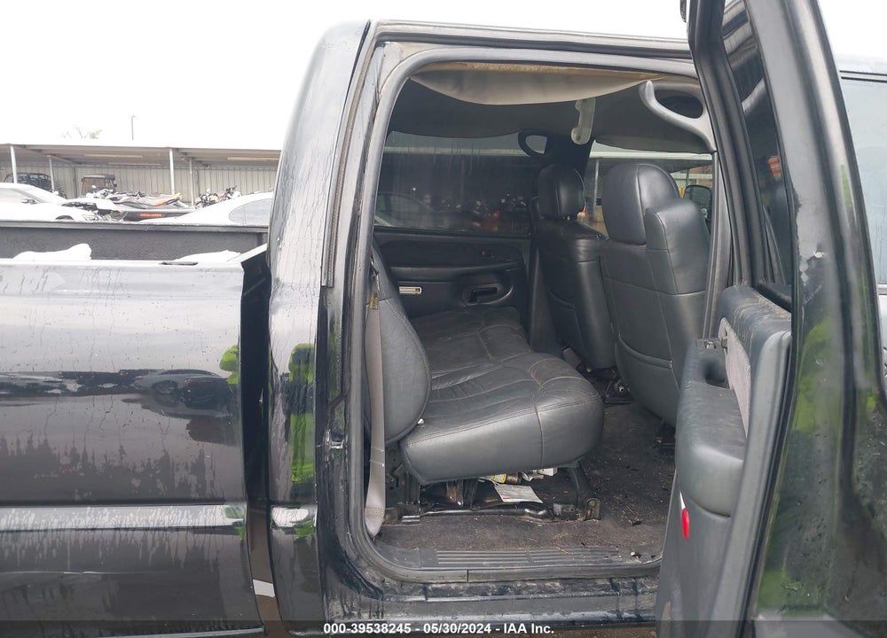 2002 CHEVROLET SILVERADO 2500HD LT VIN: 1GCHK23172F213041