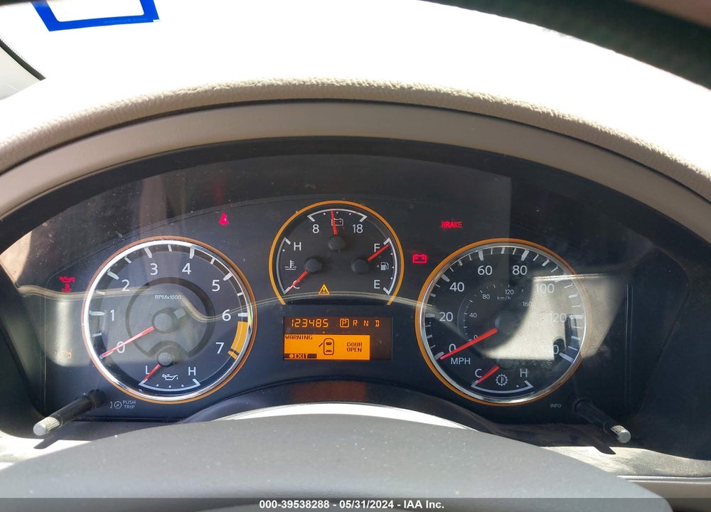 2015 NISSAN ARMADA SL VIN: 5N1BA0ND9FN618328