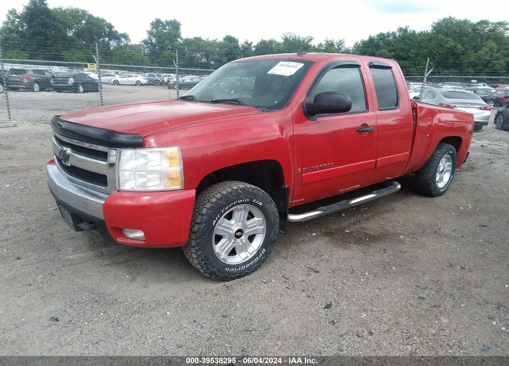 2008 CHEVROLET SILVERADO 1500 LT1 VIN: 2GCEK190781210653