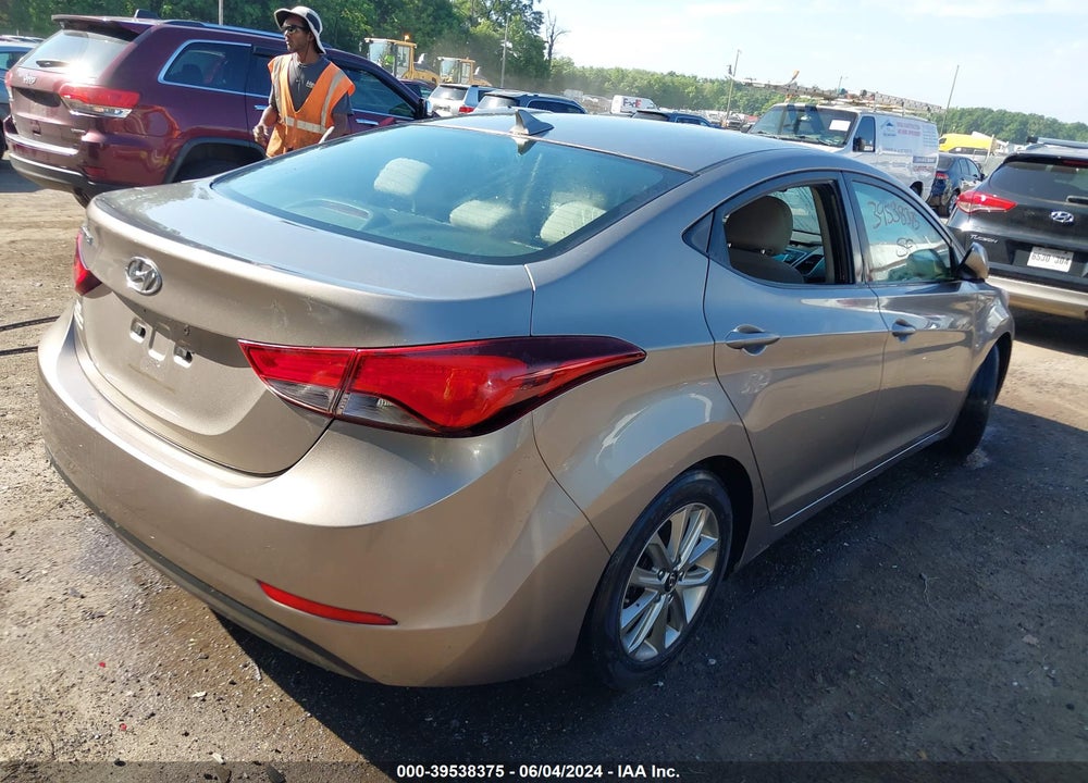 2014 HYUNDAI ELANTRA SE VIN: 5NPDH4AE5EH529658