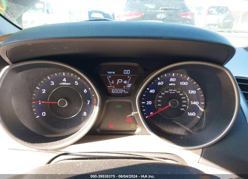 2014 HYUNDAI ELANTRA SE VIN: 5NPDH4AE5EH529658