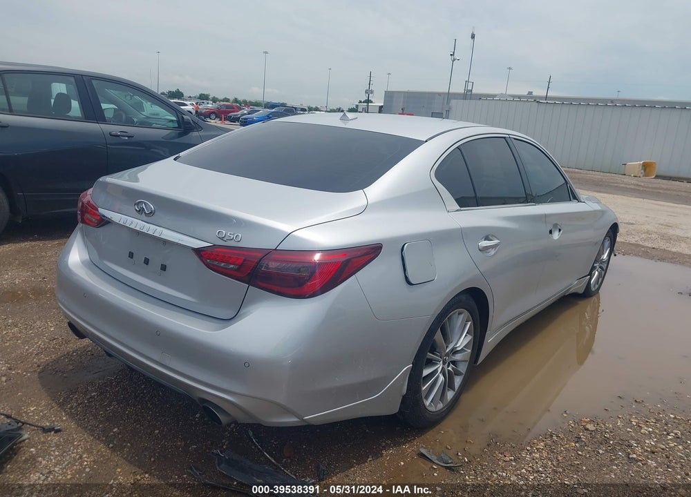 2018 INFINITI Q50 3.0T LUXE VIN: JN1EV7AP4JM354449