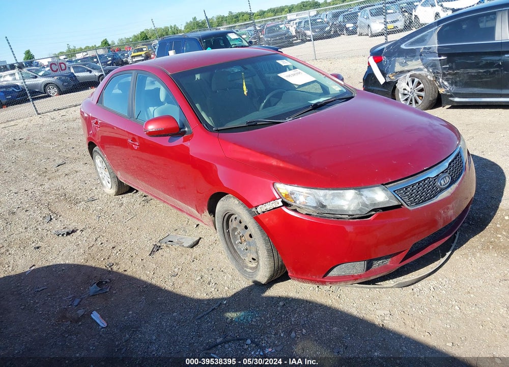 2011 KIA FORTE EX VIN: KNAFU4A23B5415581
