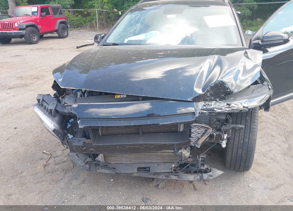 2018 HYUNDAI KONA LIMITED VIN: KM8K3CA54JU133328