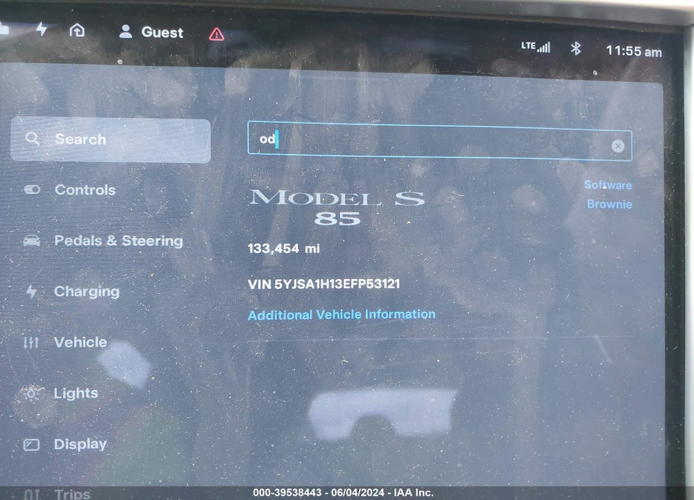 2014 TESLA MODEL S VIN: 5YJSA1H13EFP53121