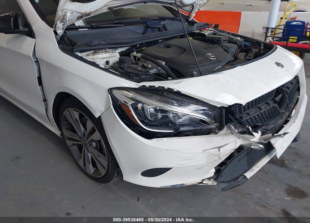 2019 MERCEDES-BENZ CLA 250 VIN: WDDSJ4EB7KN776869
