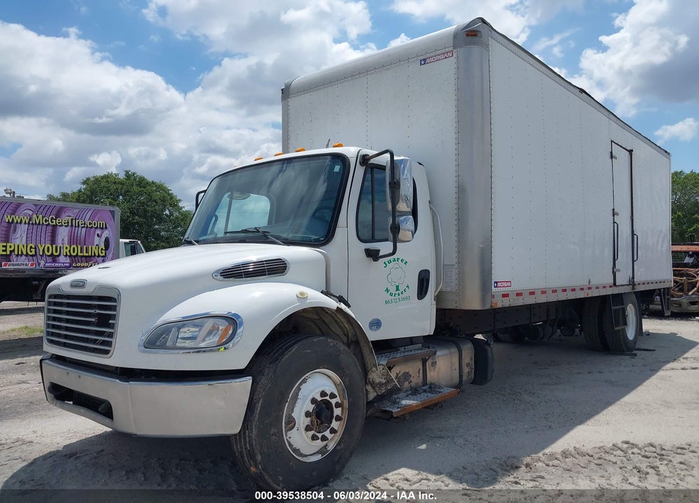 2017 FREIGHTLINER M2 106 VIN: 1FVACWDT8HHHN7302