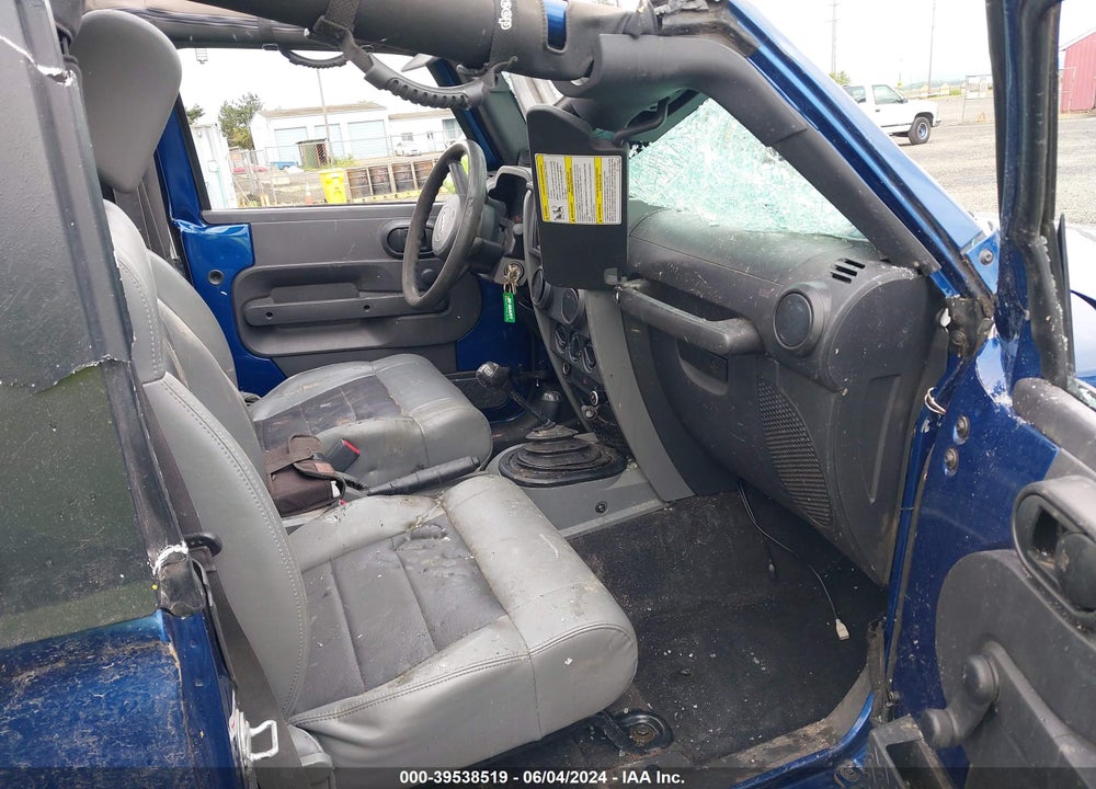 2009 JEEP WRANGLER X VIN: 1J4FA24169L734394