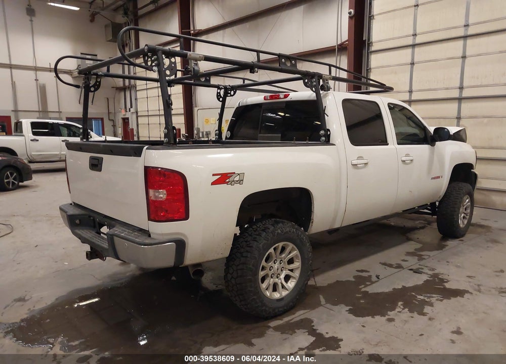 2008 CHEVROLET SILVERADO 1500 LTZ VIN: 3GCEK13Y18G129184