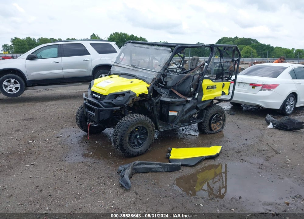 2018 HONDA SXS1000 M5 VIN: 1HFVE042XJ4200547