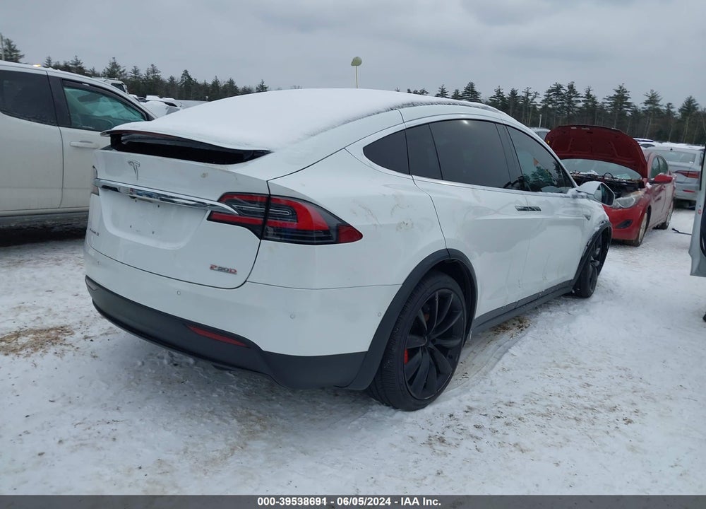 2016 TESLA MODEL X 75D/P100D/P90D VIN: 5YJXCBE45GF011293
