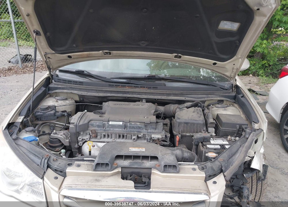 2010 HYUNDAI ELANTRA GLS VIN: KMHDU4ADXAU070996