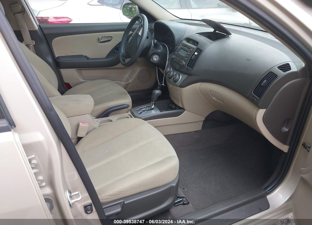 2010 HYUNDAI ELANTRA GLS VIN: KMHDU4ADXAU070996