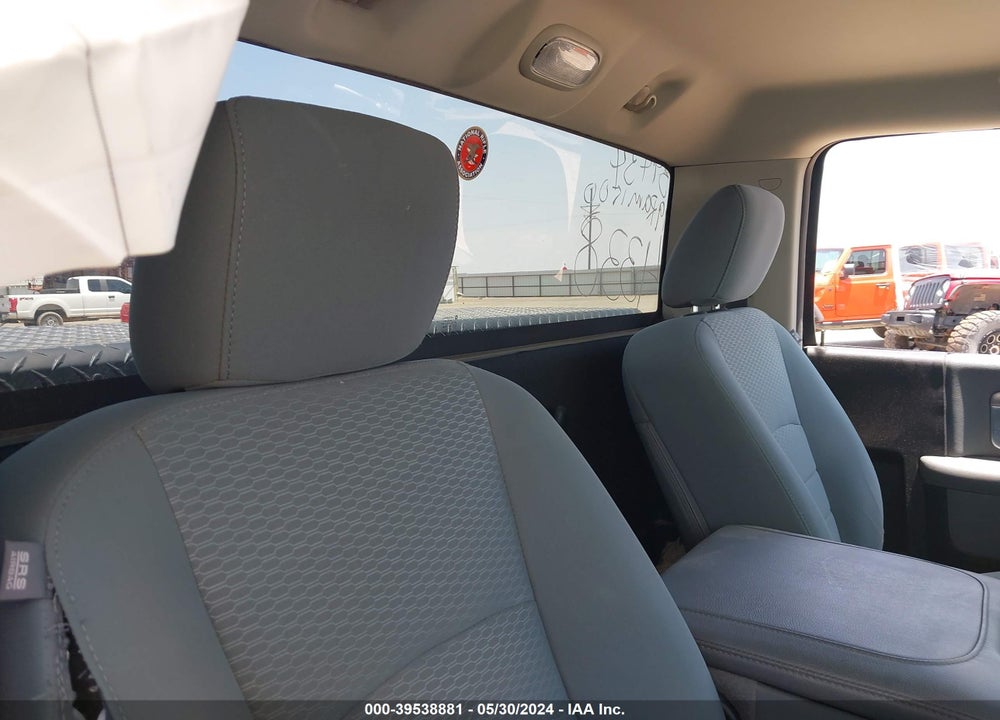 2019 RAM 1500 CLASSIC EXPRESS REGULAR CAB 4X2 6'4 BOX VIN: 3C6JR6ATXKG614338