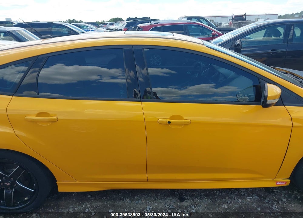 2013 FORD FOCUS VIN: 1FADP3L94DL100055