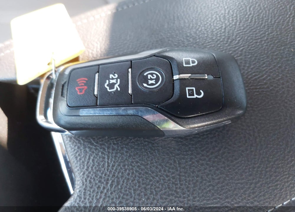 2016 LINCOLN MKZ VIN: 3LN6L2G94GR622110