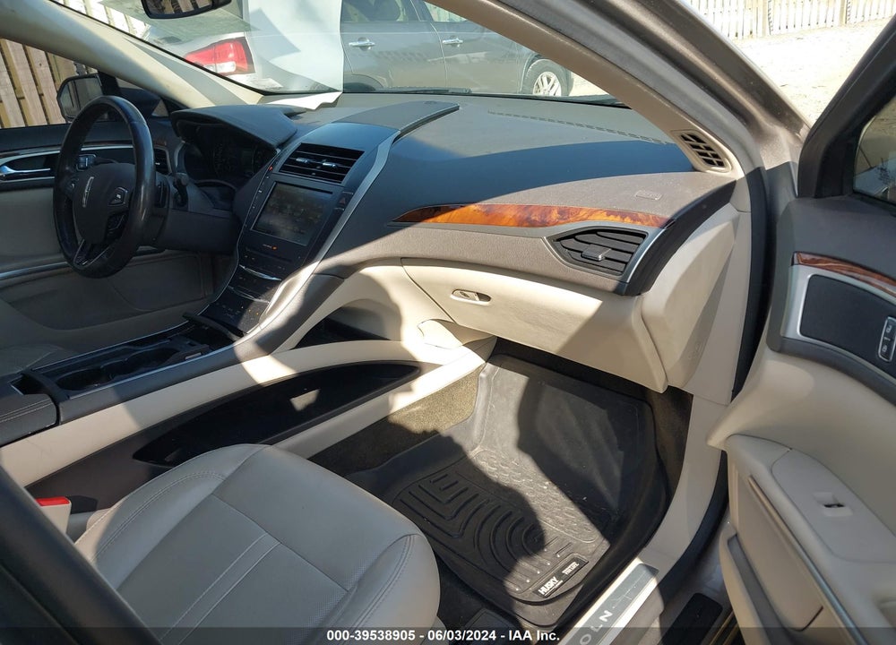 2016 LINCOLN MKZ VIN: 3LN6L2G94GR622110
