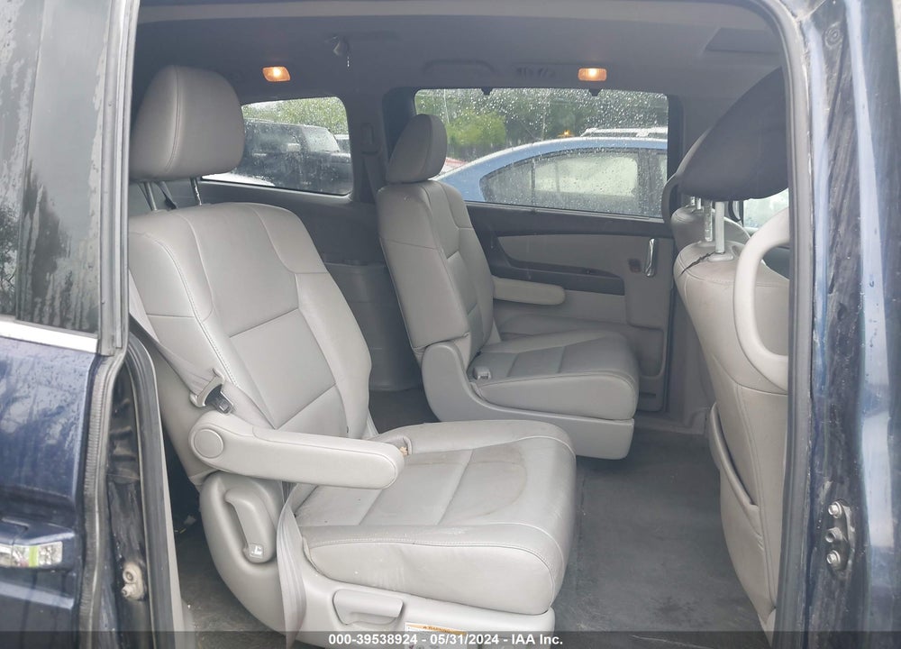 2015 HONDA ODYSSEY EX-L VIN: 5FNRL5H68FB123365