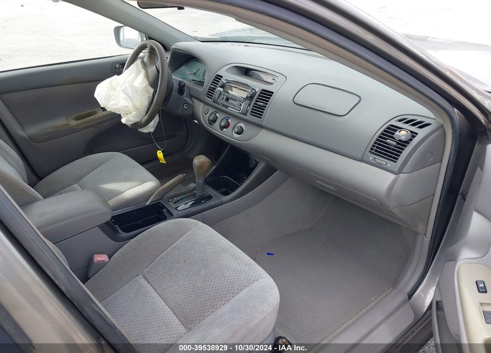 2004 TOYOTA CAMRY STD/ VIN: 4T1BE32K94U920682