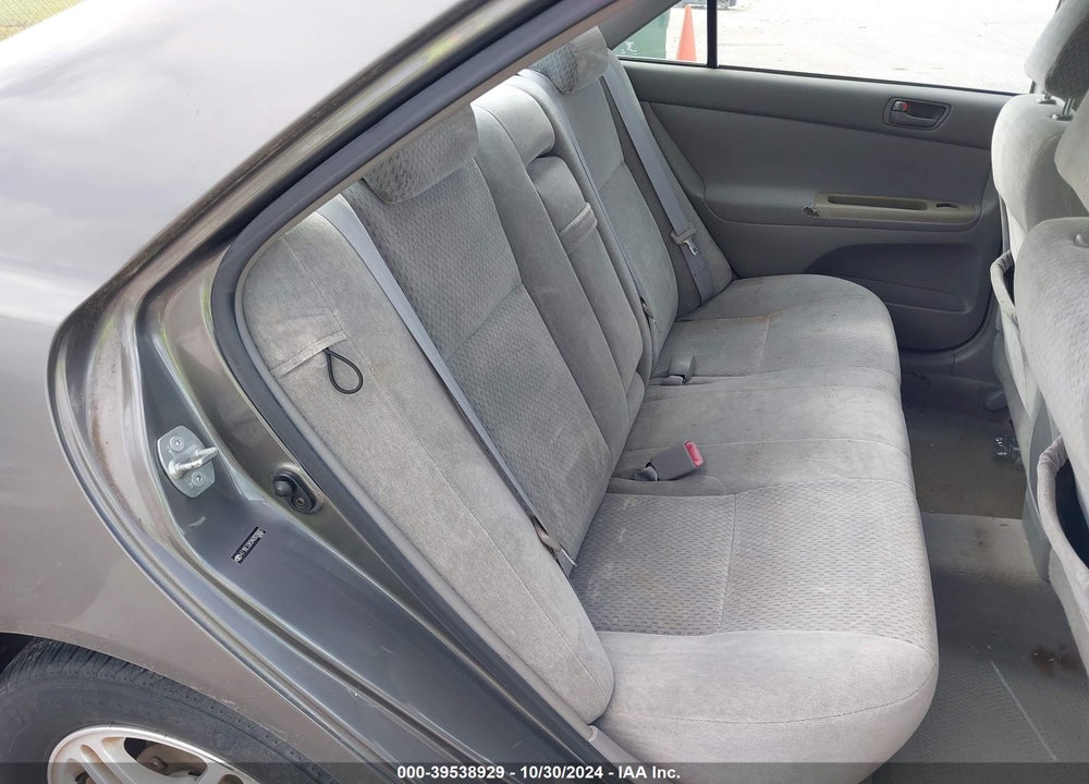 2004 TOYOTA CAMRY STD/ VIN: 4T1BE32K94U920682