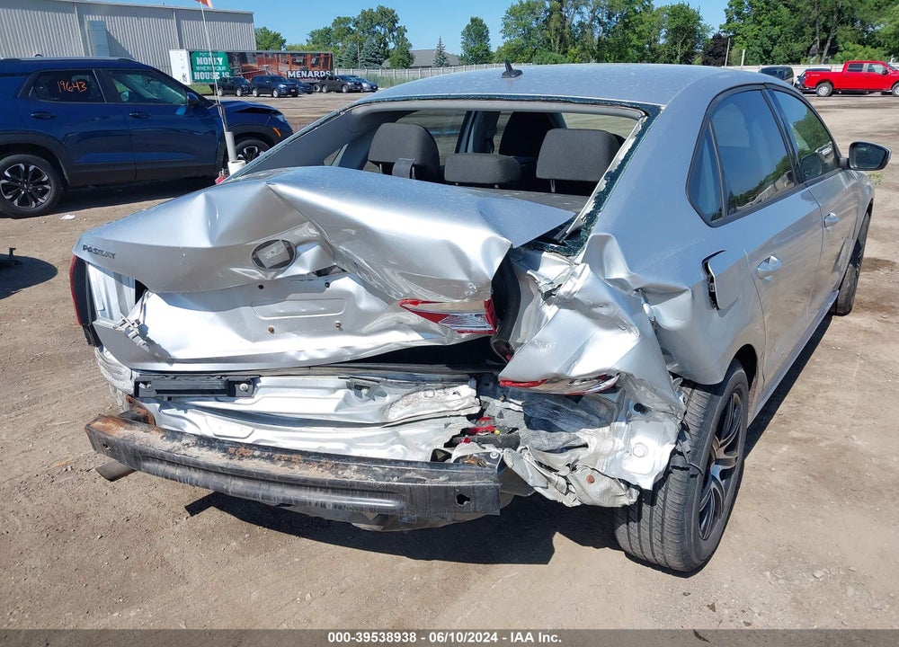 2012 VOLKSWAGEN PASSAT VIN: 1VWAP7A3XCC078190