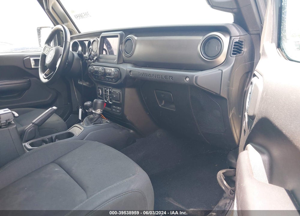 2019 JEEP WRANGLER UNLIMITED SPORT S 4X4 VIN: 1C4HJXDG1KW616175