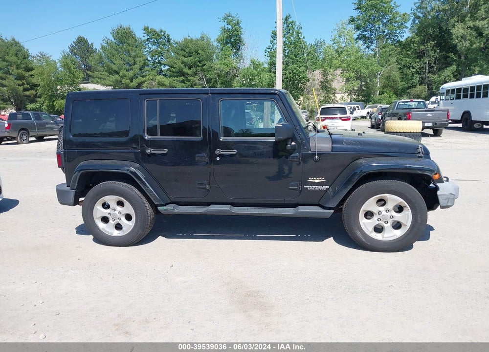 2015 JEEP WRANGLER UNLIMITED SAHARA VIN: 1C4HJWEG2FL695131