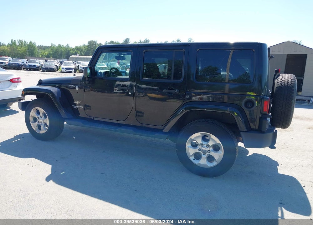 2015 JEEP WRANGLER UNLIMITED SAHARA VIN: 1C4HJWEG2FL695131