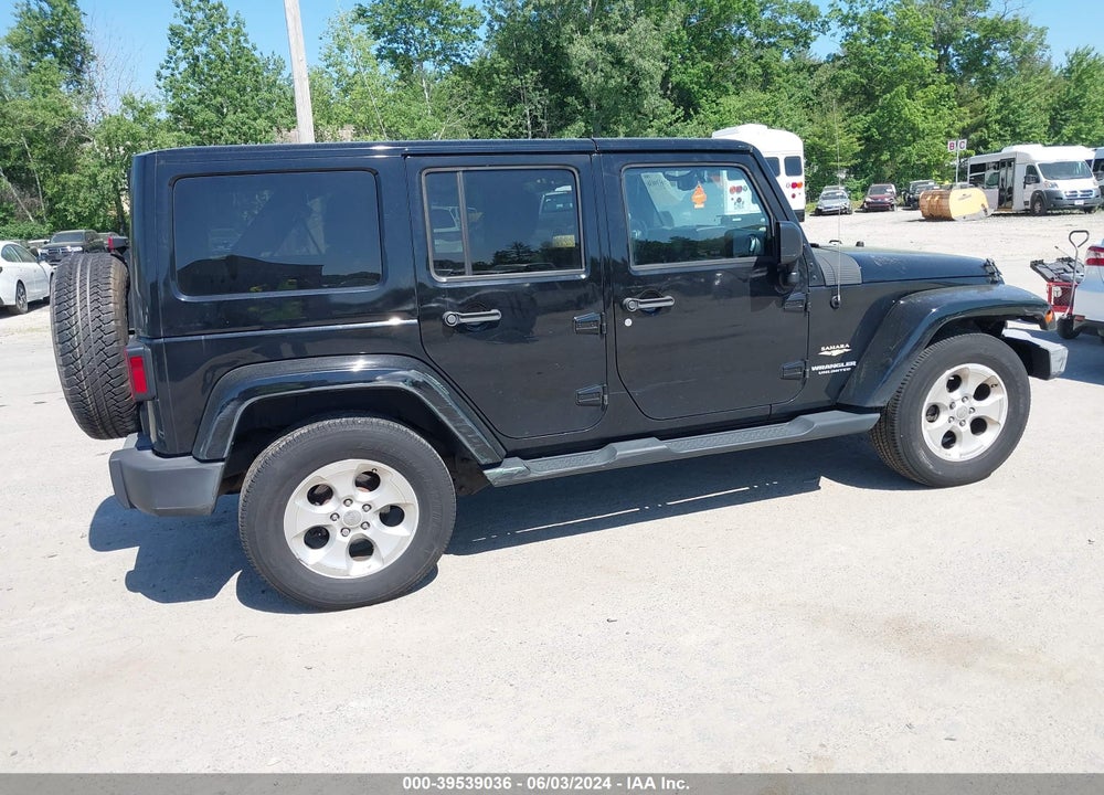 2015 JEEP WRANGLER UNLIMITED SAHARA VIN: 1C4HJWEG2FL695131