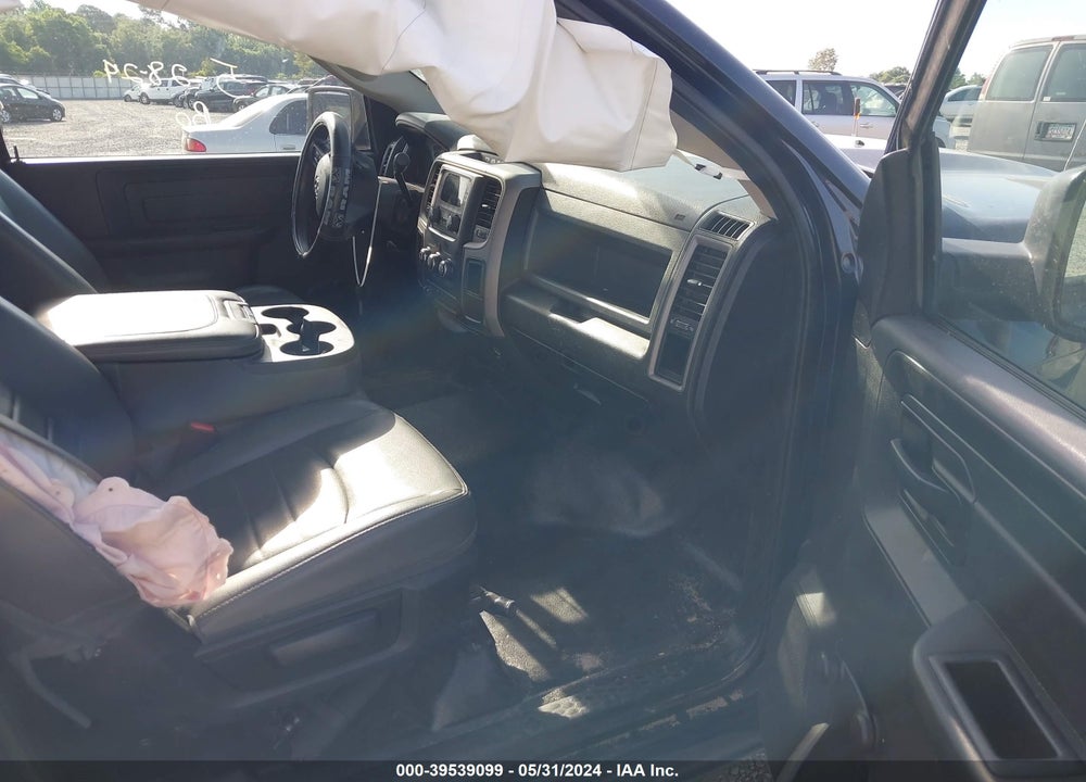 2016 RAM 1500 TRADESMAN VIN: 3C6JR6AT7GG128643