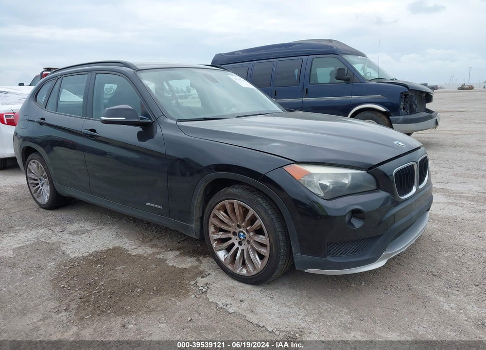2015 BMW X1 SDRIVE28I VIN: WBAVM1C59FV315301