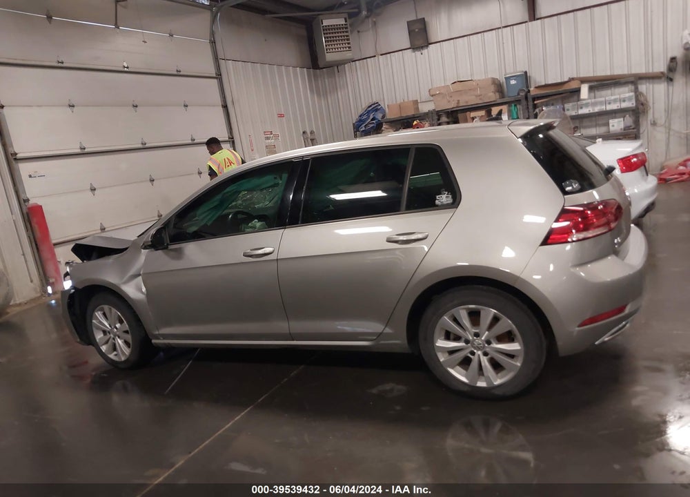 2018 VOLKSWAGEN GOLF TSI S/TSI SE VIN: 3VWG17AU7JM264625