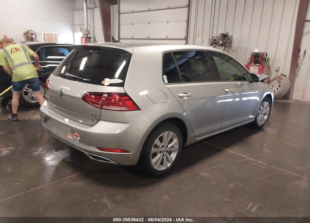 2018 VOLKSWAGEN GOLF TSI S/TSI SE VIN: 3VWG17AU7JM264625
