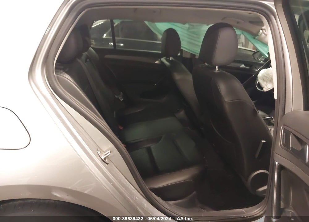 2018 VOLKSWAGEN GOLF TSI S/TSI SE VIN: 3VWG17AU7JM264625