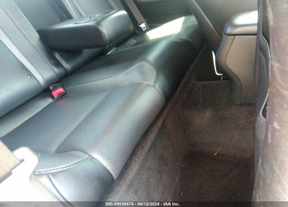 2018 DODGE CHALLENGER SXT PLUS VIN: 2C3CDZAG7JH258261