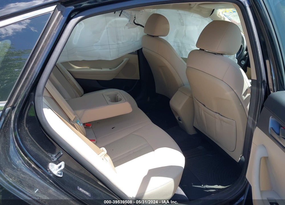 2019 HYUNDAI SONATA SE VIN: 5NPE24AFXKH732037