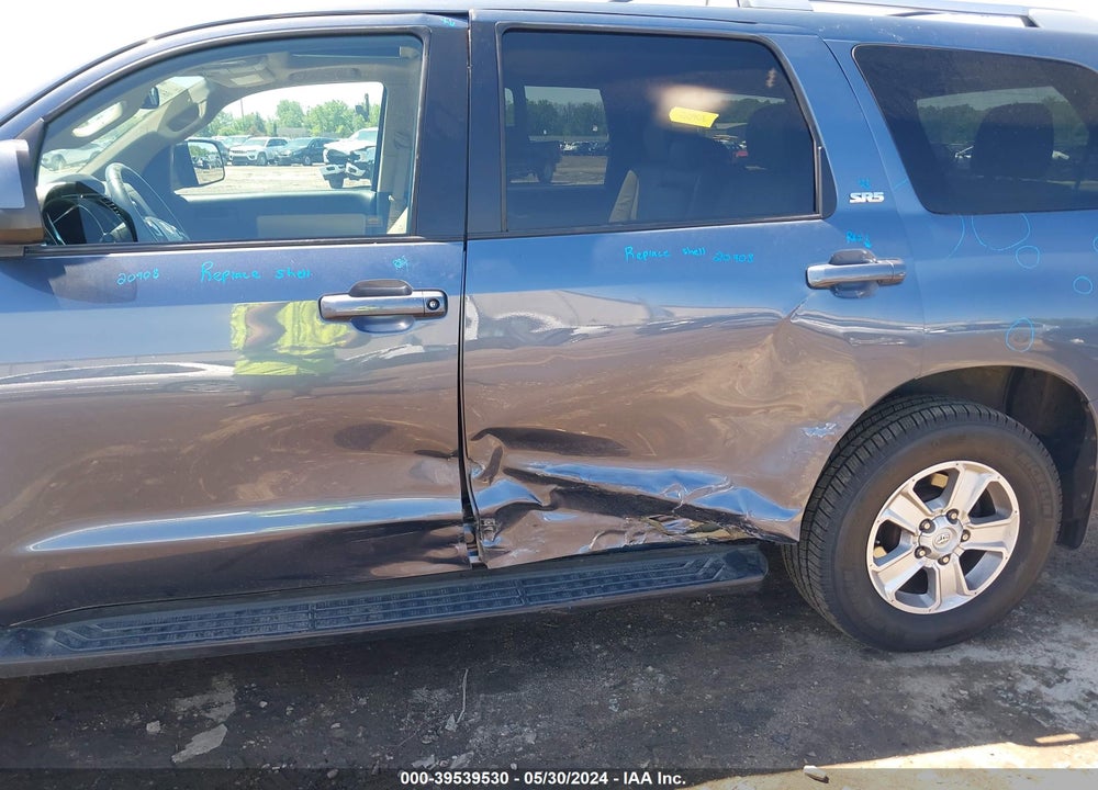 2018 TOYOTA SEQUOIA SR5 VIN: 5TDBY5G11JS164160