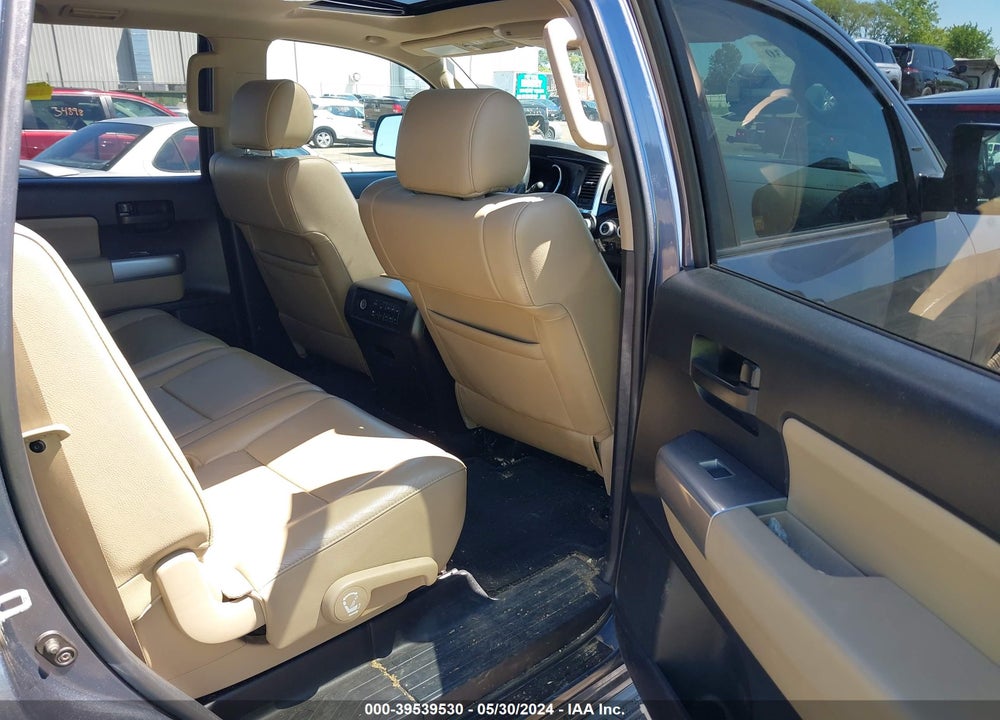 2018 TOYOTA SEQUOIA SR5 VIN: 5TDBY5G11JS164160