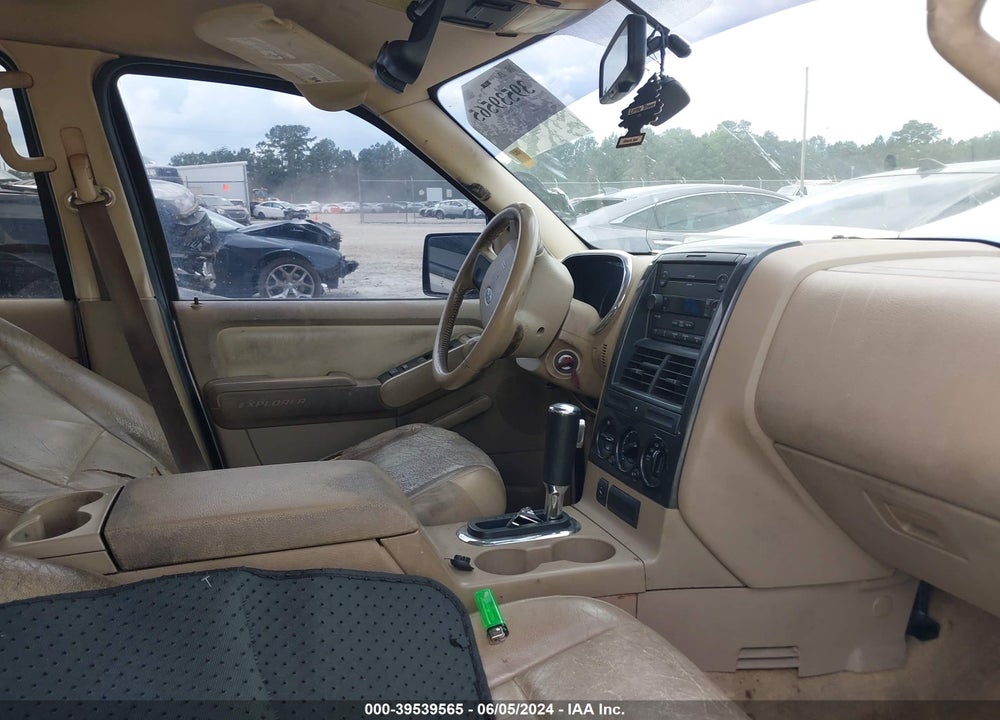 2007 FORD EXPLORER XLT VIN: 1FMEU63E47UB81400