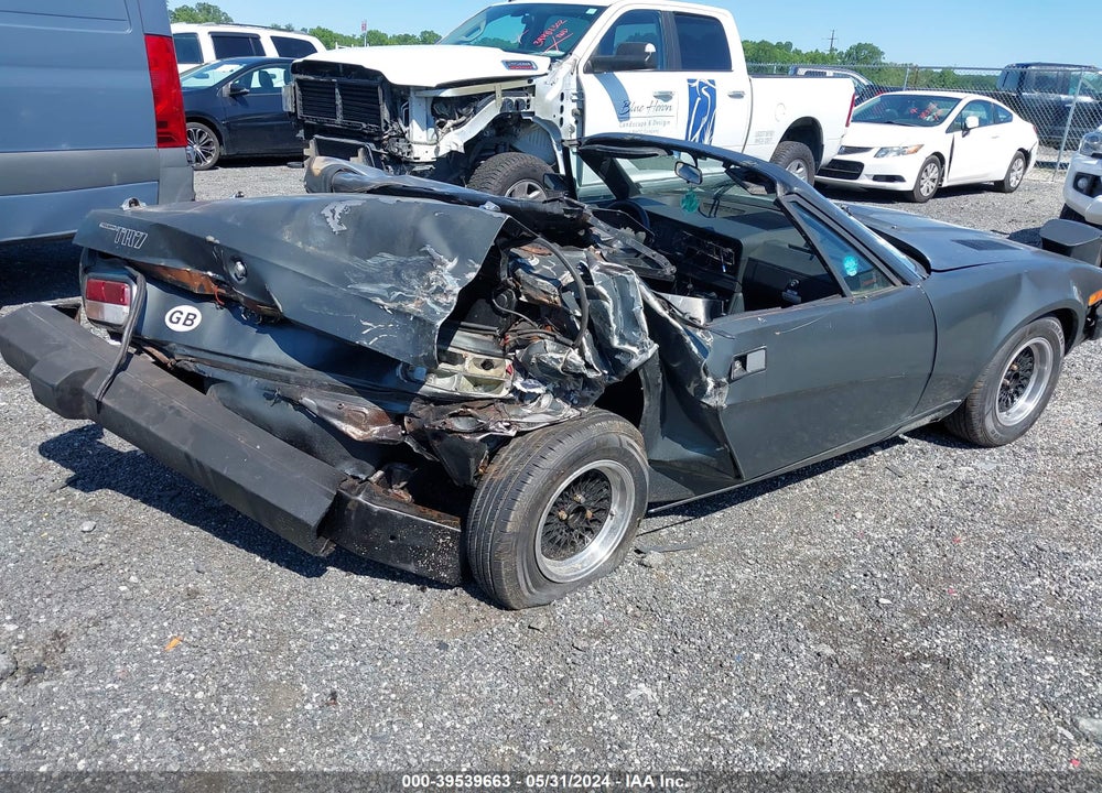 1980 TRIUMPH TR7 VIN: TCT112006UCF