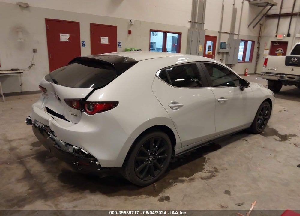 2024 MAZDA MAZDA3 VIN: JM1BPAKM9R1705722