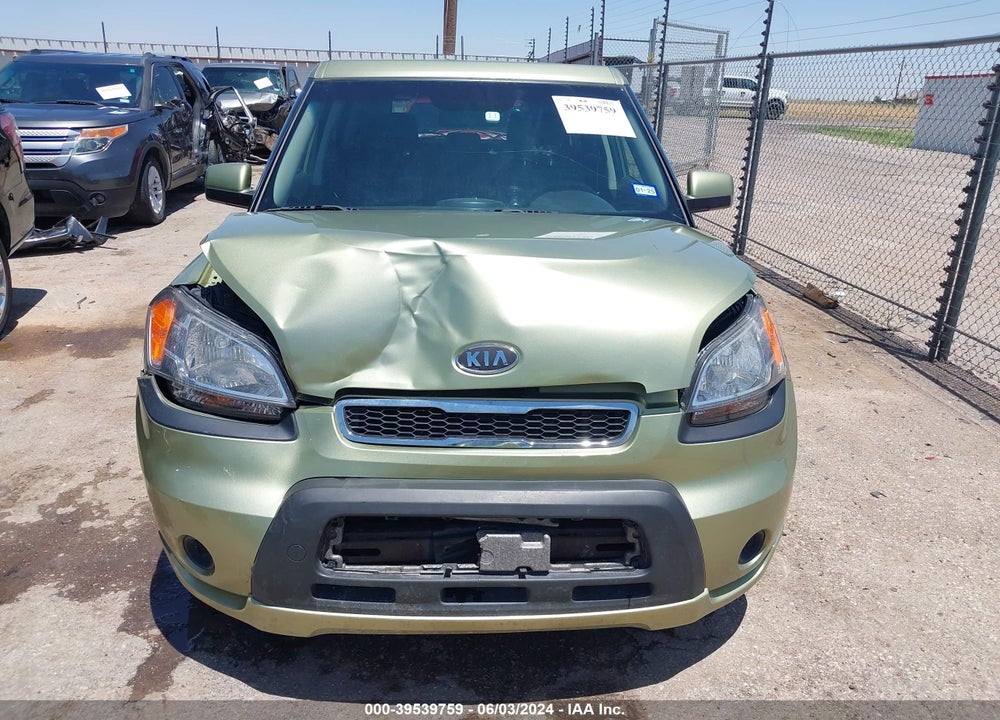 2011 KIA SOUL VIN: KNDJT2A24B7249712