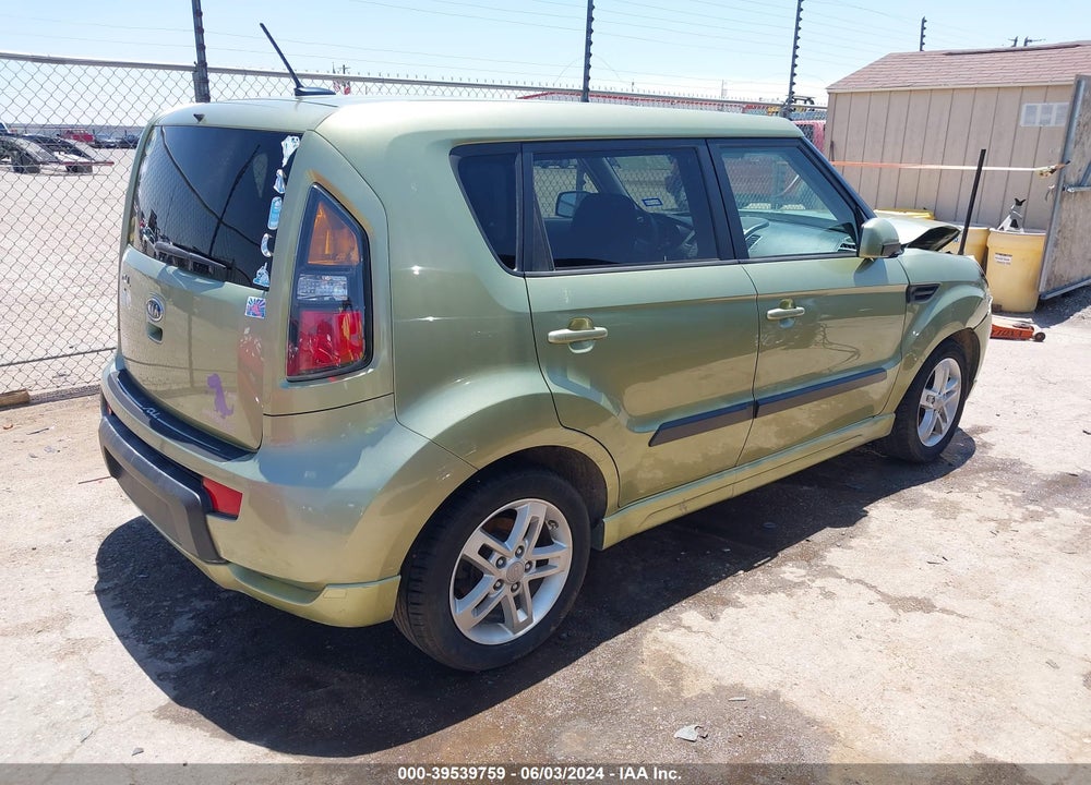 2011 KIA SOUL VIN: KNDJT2A24B7249712