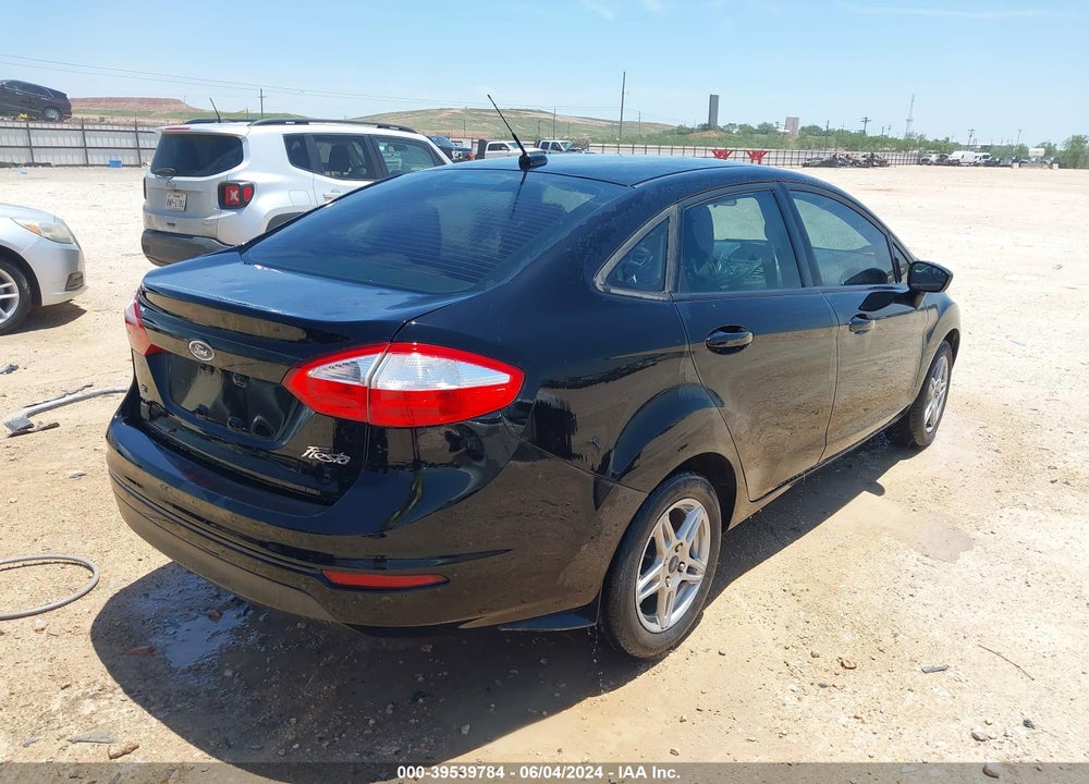 2018 FORD FIESTA SE VIN: 3FADP4BJ1JM117049