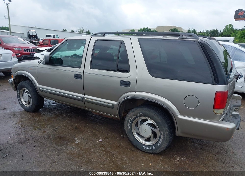 2001 CHEVROLET BLAZER LT VIN: 1GNDT13WX1K195164