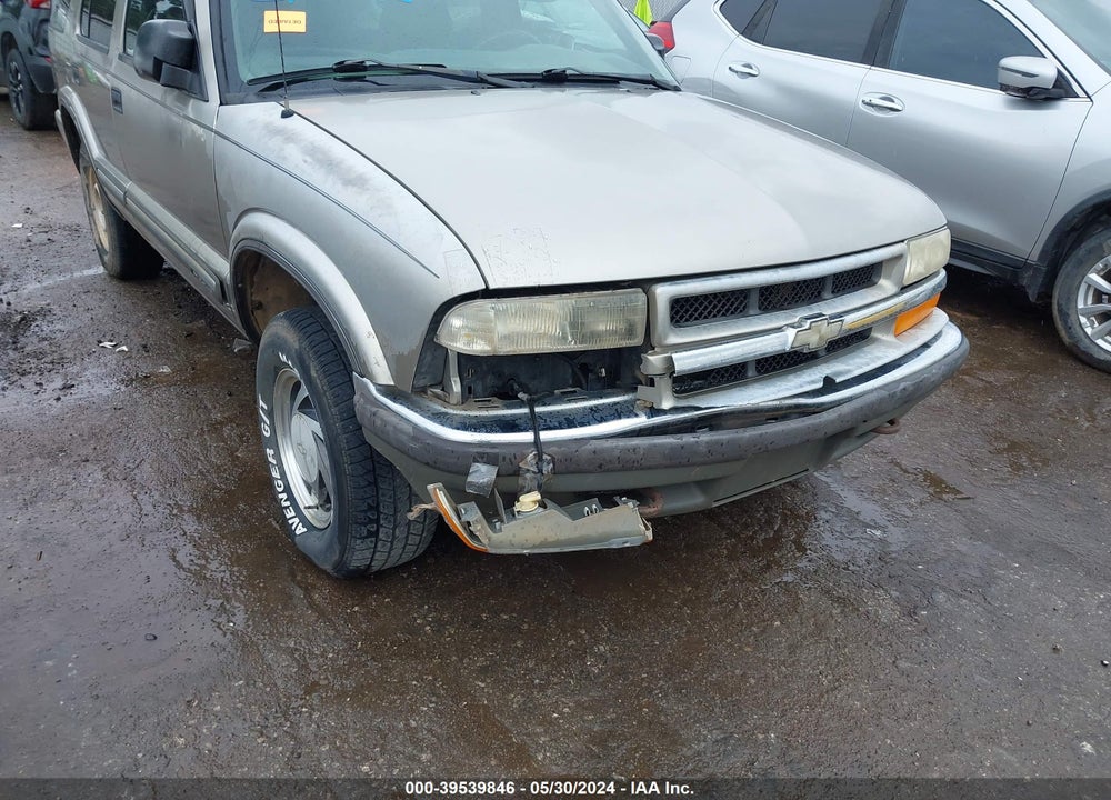 2001 CHEVROLET BLAZER LT VIN: 1GNDT13WX1K195164