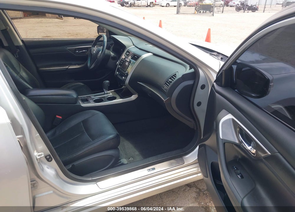 2014 NISSAN ALTIMA 2.5 SL VIN: 1N4AL3AP3EN240264