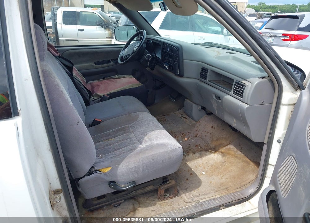 1996 DODGE RAM 1500 VIN: 3B7HC13Y9TG172383