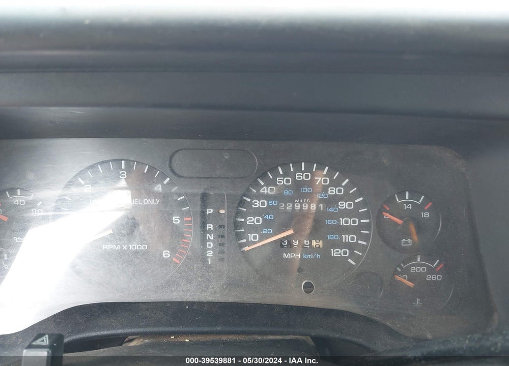 1996 DODGE RAM 1500 VIN: 3B7HC13Y9TG172383